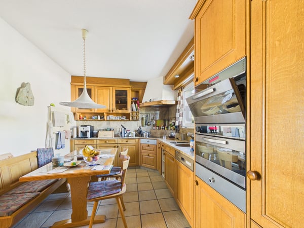 Grosszuegiges 7.5-Zimmer Einfamilienhaus mit Balkon, Nürensdorf 5