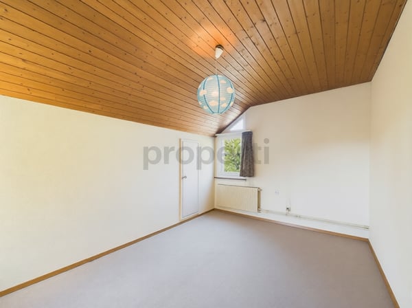 Grosszuegiges 7.5-Zimmer Einfamilienhaus mit Balkon, Nürensdorf 7