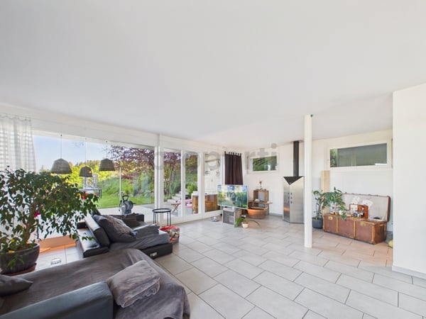 Modernes 6.5-Zimmer-Einfamilienhaus mit grosszügigem Garten, Hagenbuch ZH 4