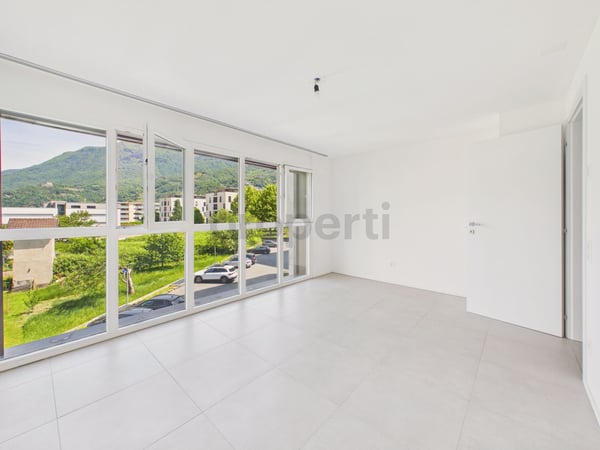 Moderno 3.5 locali con grande terrazza, Giubiasco 9