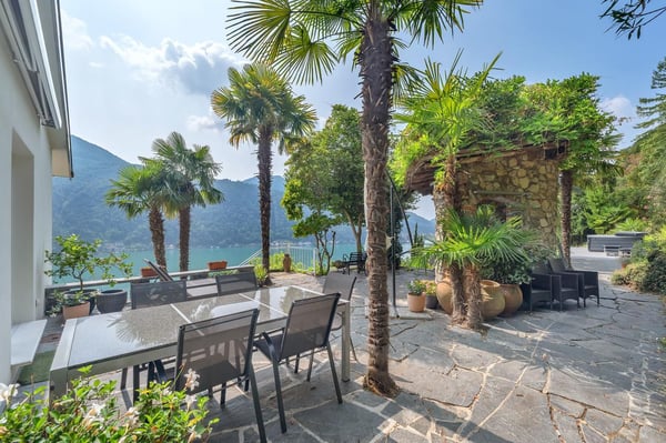 Villa di charme a Morcote con giardino e vista lago mozzafiato 11