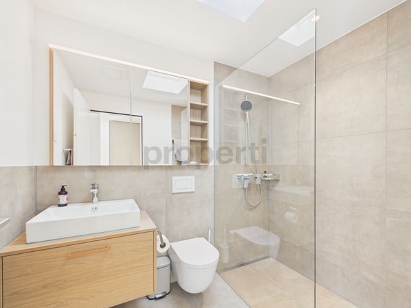 Moderne 3.5-Zimmer-Möblierte Wohnung mit 2 Balkonen, mit See- und Bergsicht in Pfäffikon ZH 7