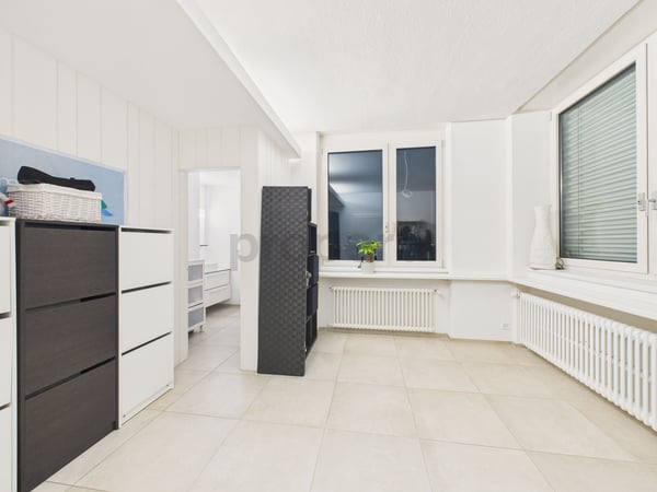 Moderne 4.5-Zimmer Wohnung mit grosser Terrasse zentral in Zürich BEFRISTET 2 Jahre 11