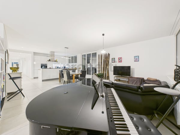 Moderne 4.5-Zimmer Wohnung mit grosser Terrasse zentral in Zürich BEFRISTET 2 Jahre 2