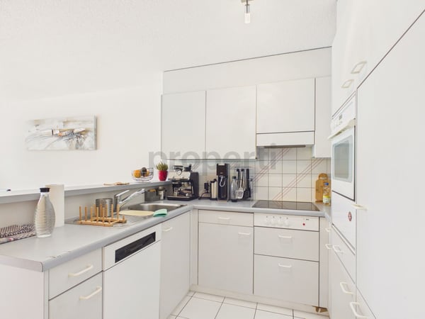 Grosszügige und gemütliche Wohnung mit tollem Seeblick in Unterägeri 5