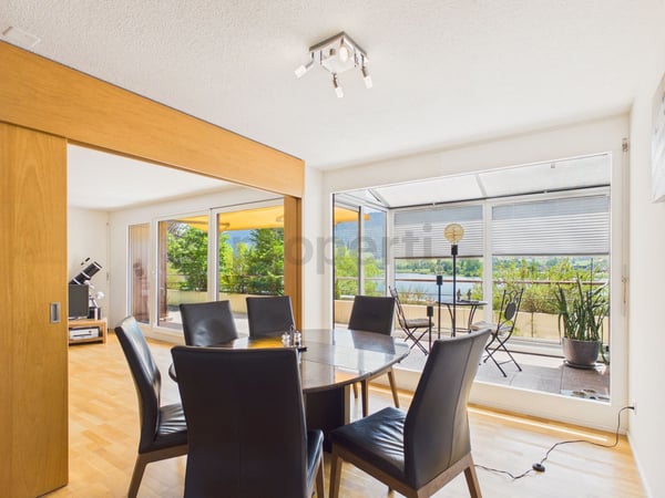 Grosszügige und gemütliche Wohnung mit tollem Seeblick in Unterägeri 4