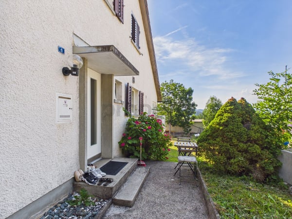Charmantes Einfamilienhaus im Grünen in Döttingen 12