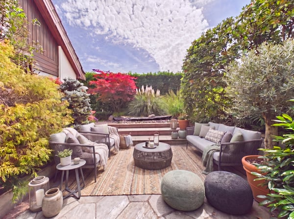 Grosszügiges 6.5-Zimmer-Einfamilienhaus mit Pool & Garage, Binningen 9