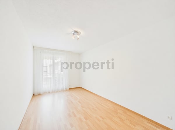 Frisch renovierte und kinderfreundliche Wohnung mit grossem Balkon in Kreuzlingen 10