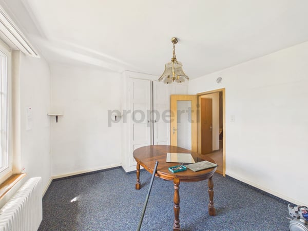 Grosszuegiges 5.5-Zimmer-Einfamilienhaus mit Keller und Einstellhalle, Zuchwil 4