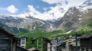 Seltene Parzelle in Saas-Fee, hohes Wertsteigerungspotenzial und viel Gestaltungsraum 2
