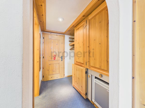 Helle 1.5-Zimmer-Wohnung mit Balkon, Davos Dorf 6