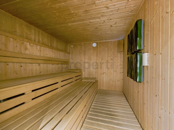Helle 1.5-Zimmer-Wohnung mit Balkon, Davos Dorf 12