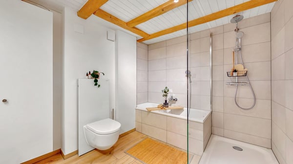 Charmantes 5.5-Zimmer-Reihenhaus in Niederuzwil - Ihr neues Familienglück! 6