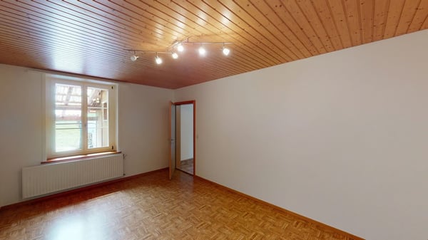 Lichtdurchflutetes Wohnen in der idyllischen Gemeinde Courlevon (Murten) 6