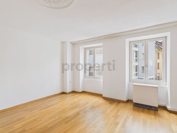 Traumhafte Seesicht, sonniger Balkon und historischer Altbau-Charme 4