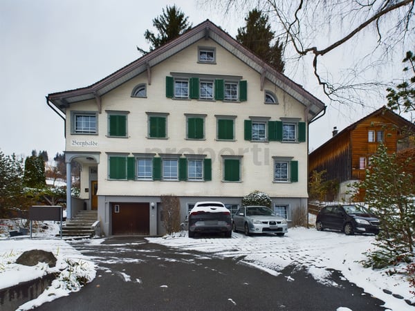 Modernes 5.5-Zimmer-Maisonette-Zuhause auf drei Etagen mit Balkon in Gais 1