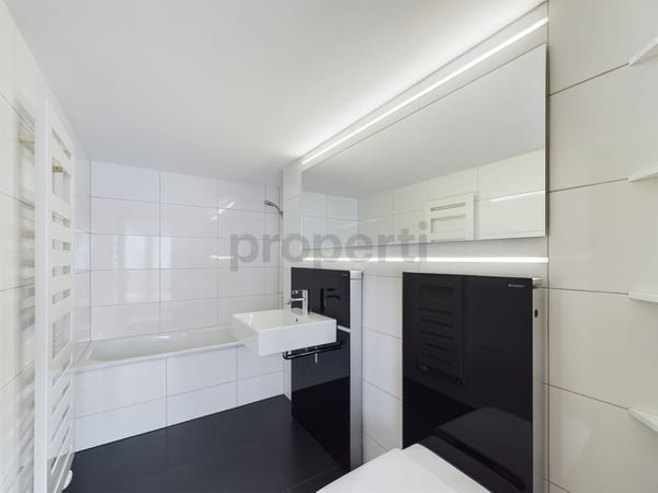 Modernes 5.5-Zimmer-Maisonette-Zuhause auf drei Etagen mit Balkon in Gais 11