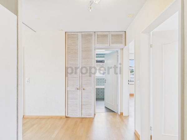 Sonniger Balkon, familienfreundliche Lage und eigener Parkplatz inklusive 11