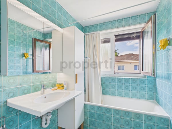 Sonniger Balkon, familienfreundliche Lage und eigener Parkplatz inklusive 10