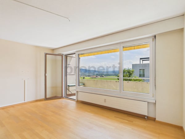 Sonniger Balkon, familienfreundliche Lage und eigener Parkplatz inklusive 1