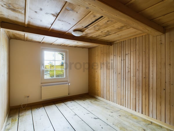 Ruhig gelegene 4.5 Maisonette-Wohnung mit herrlichem See- und Bergblick in Quarten 7