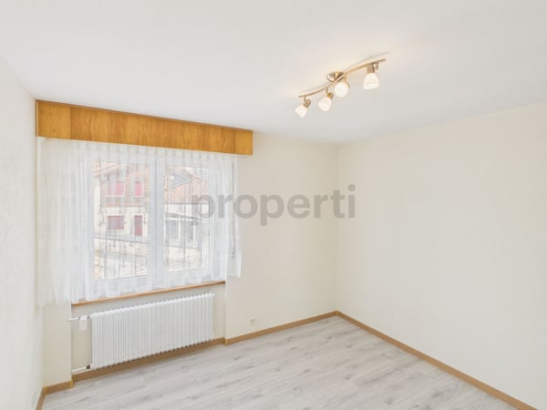 Grosszuegige 5.5-Zimmer-Wohnung mit Balkon, Unterbäch 6