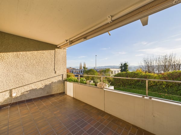 Ihr neues Zuhause in Feldmeilen: mit Bergsicht und Top-Infrastruktur 4