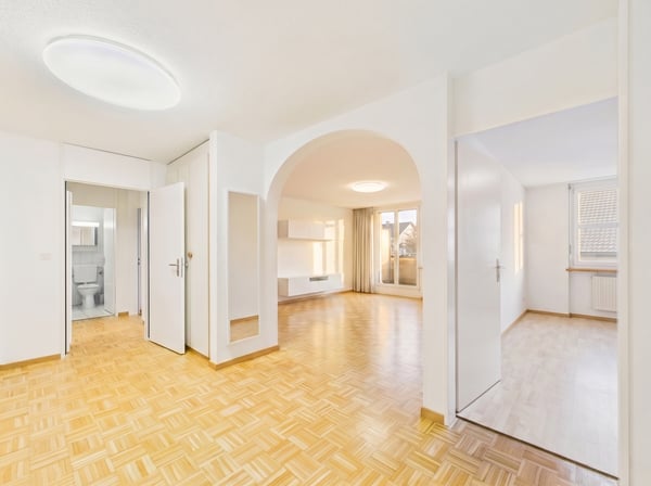 Sonnige Familienwohnung mit 2 Balkonen in Affoltern am Albis 1