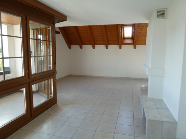 Lichtdurchflutete Maisonette, sonniger Balkon und effiziente Fussbodenheizung 9