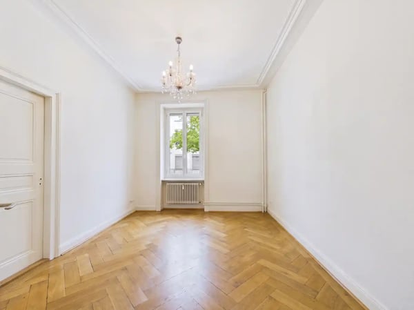 Gepflegtes Mehrfamilienhaus in 4056 2