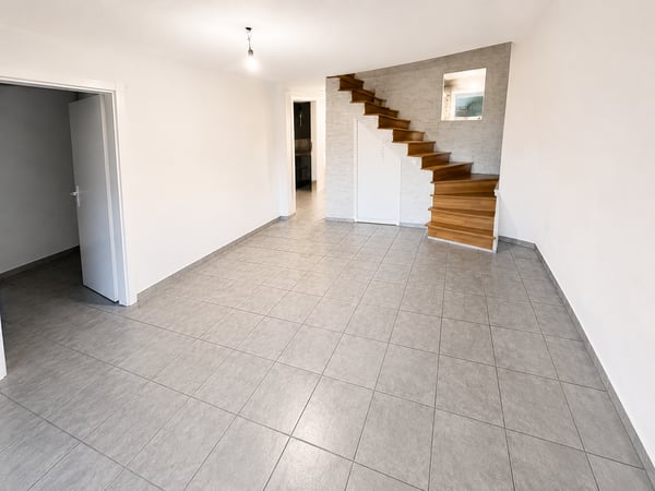 Charmantes, einseitig angebautes Mehrfamilienhaus mit drei Wohneinheiten in Wolfwil 9