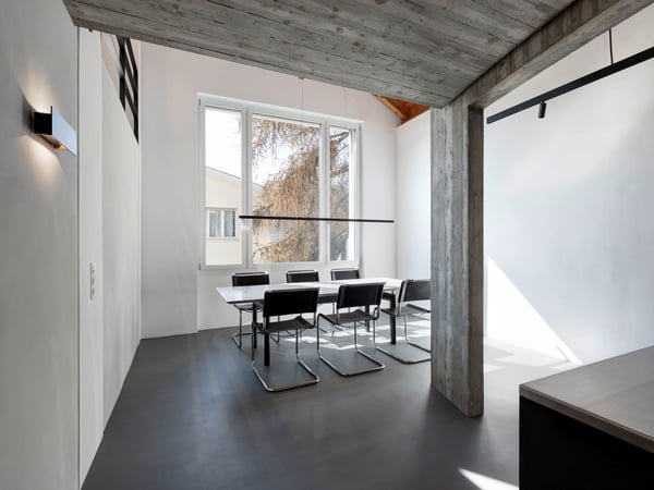 Stilvolle 5.5-Zimmer-Wohnung in Domat/Ems 2