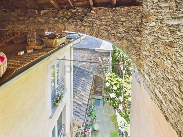 Casa dei Baroni - Storica dimora patriziale con locale commerciale nel cuore di Brissago 12