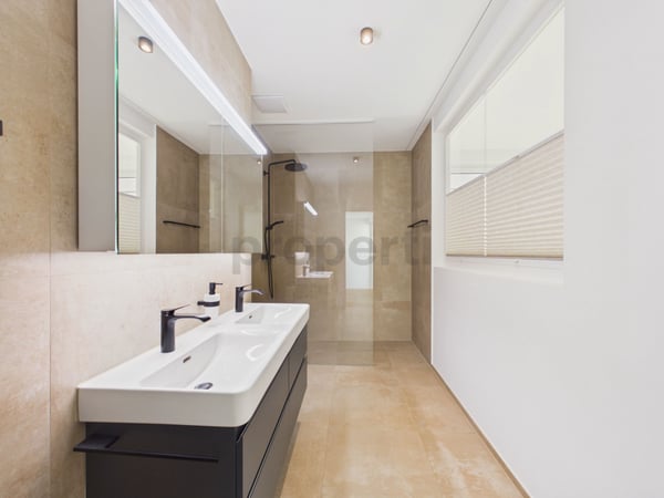 Neubau-Attika 4.5 Zimmer | Duplex | Terrasse | Reinach 10