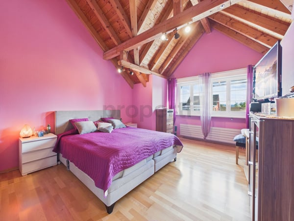 Einzigartige Maisonettewohnung mit Wintergarten und Cheminée in Amlikon-Bissegg 7