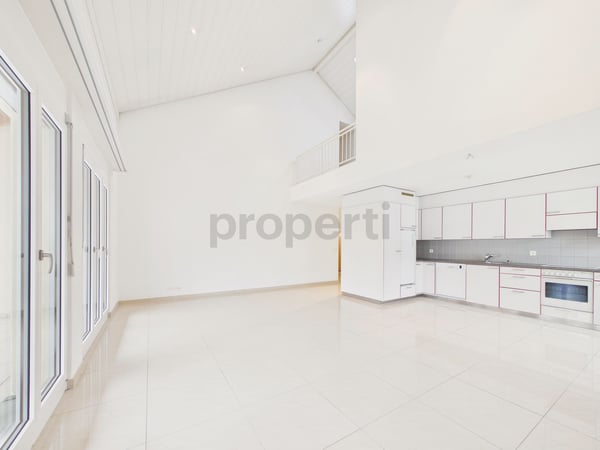 Moderne und helle 4.5-Zimmer-Maisonette, in Teufenthal 4