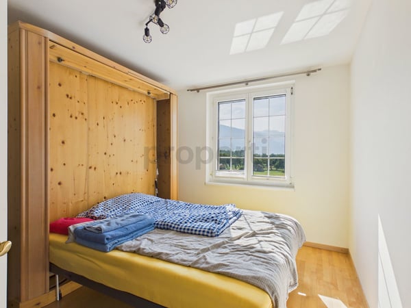 Traumhafte 4.5-Zimmer-Wohnung mit Wintergarten, Terrasse und Weitblick in Fläsch 10