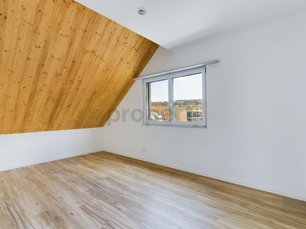 Exklusive 6.5-Zimmer-Dachwohnung mit Dachterrasse in Neftenbach 6