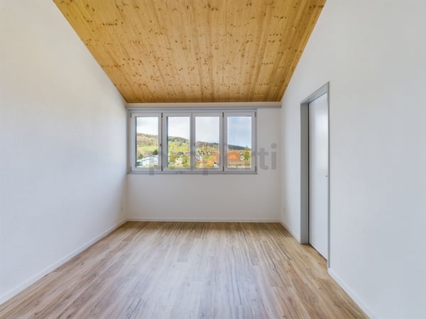 Exklusive 6.5-Zimmer-Dachwohnung mit Dachterrasse in Neftenbach 7