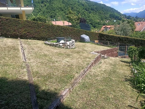 Terreno edificabile con vista lago e accesso privato - posizione esclusiva vicino al Lago di Lugano 1