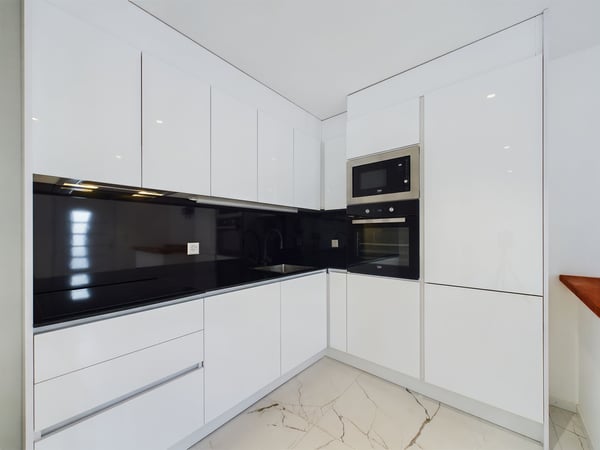 Idyllisches Einfamilienhaus mit 4.5 Zimmern in RivieraIdilliaca casa indipendente con 4,5 locali in Riviera 4