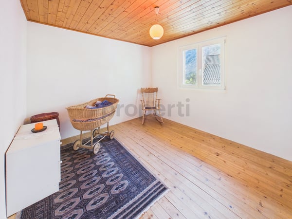 Casa unifamiliare con torba, giardino,vista panoramica RESIDENZA PRIMARIA E SECONDARIA IN VAL CALANCA 10
