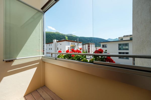 Villa Pravigan Davos Platz - 4.5 und 3 Zimmer-Eigentumswohnung mit Alpenpanorama 12