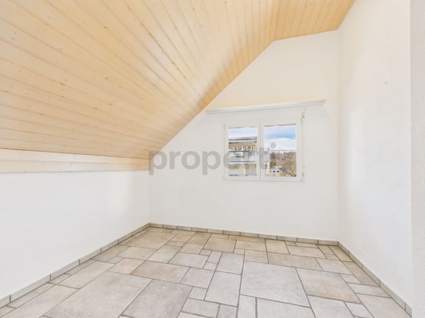 Modernes freistehendes 5.5-Zimmer-Einfamilienhaus mit Doppelgarage und zwei E-Ladestationen in Lindau 7