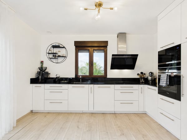 Jolie maison mitoyenne moderne de 4.5 pièces au coeur de St-Aubin 5