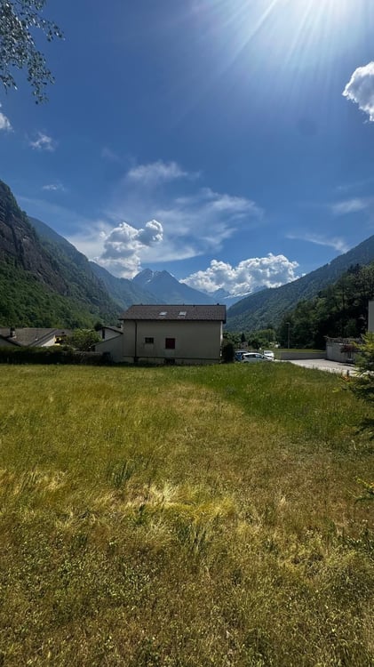 Terreno edificabile in posizione soleggiata - Valle di Blenio (Corzoneso / Acquarossa) 4