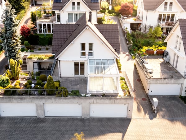 Süd-Ausrichtung am Rande des Naherholungsgebiets, wunderschöner Garten und Wintergarten 12
