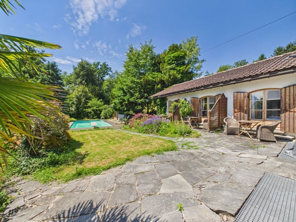 Exklusive Villa mit Pool in Luzern 5