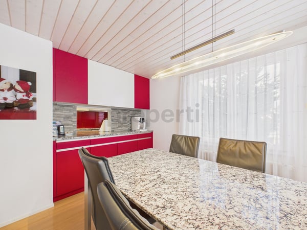 Geräumiges 7-Zimmer-Mehrfamilienhaus im Kurort Oberiberg 5